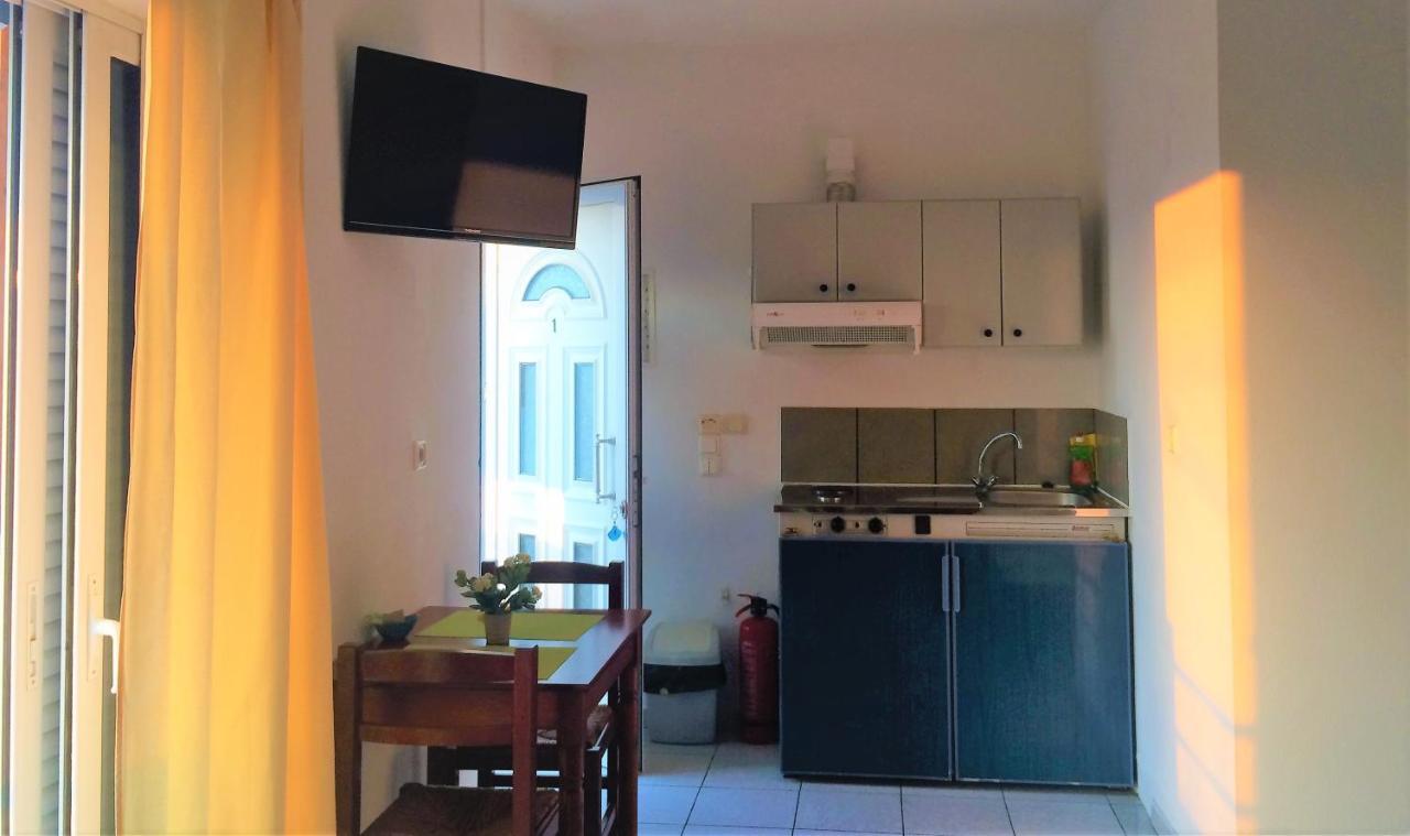 Ouranos Studios Kalamaki Εξωτερικό φωτογραφία